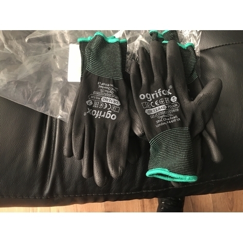 130 - THREE NEW PAIRS OF OGRIFOX GARDENING/WORK GLOVES