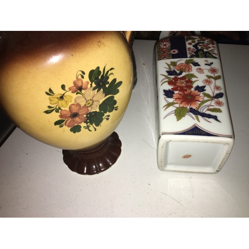 10 - TWO VINTAGE VASES INCLUDING ORIENTAL AND TWO HANDLED