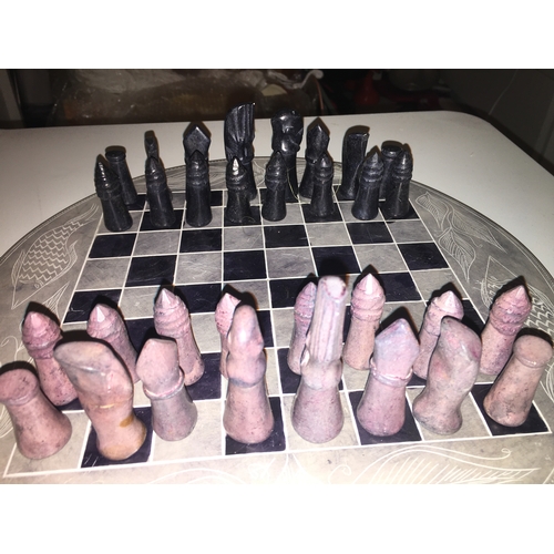 67 - LOVELY MARBLE CHESS SET WITH BOARD WITH FISH DESIGN