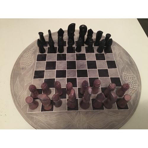 67 - LOVELY MARBLE CHESS SET WITH BOARD WITH FISH DESIGN