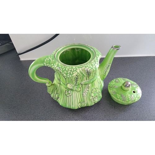 374 - LINGARD DECO TEA POT