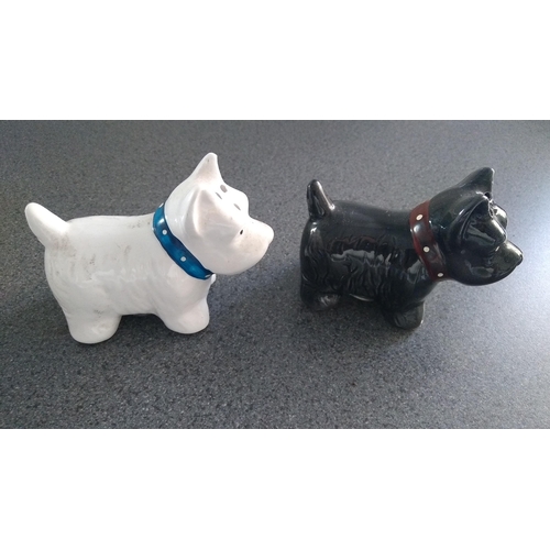 409 - SCOTTIE DOGS CRUET SET