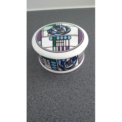 580 - RENNIE MACKINTOSH LIDDED BOX