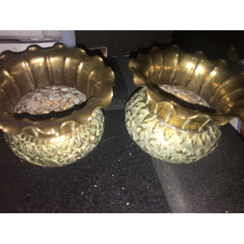 100F - Very Nice Matching Pair Of Small Brass Planters