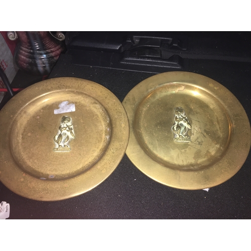 28 - 2 brass 'Cat and Fiddle' plates