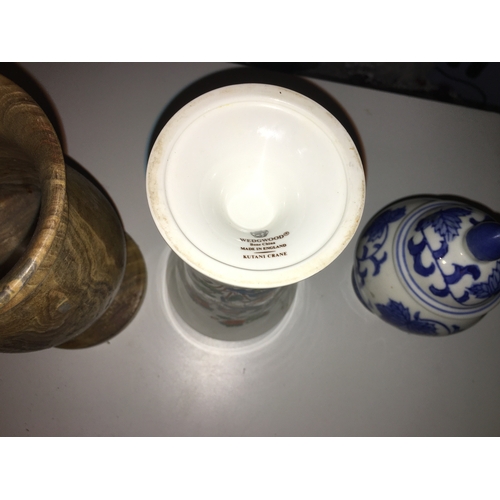 34 - TWO VASES AND LIDDED GINGER JAR INCLUDING WEDGWOOD KUTANI