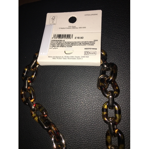 210 - NEW M&S LOVELY TORTOISE Shell Style Necklace