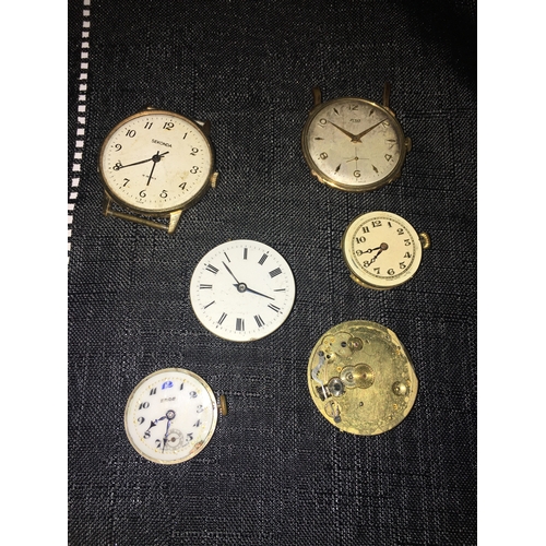 224 - SELECTION OF VINTAGE WATCH MOVEMENTS