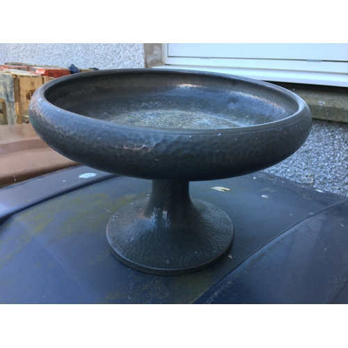 400D - LOVELY VINTAGE HAND HAMMERED PEWTER FOOTED BOWL