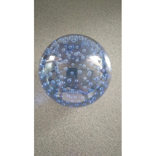 355 - LOVELY BLUE BUBBLE PAPERWEIGHT