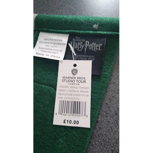 648 - HARRY POTTER STUDIO TOUR FLAG