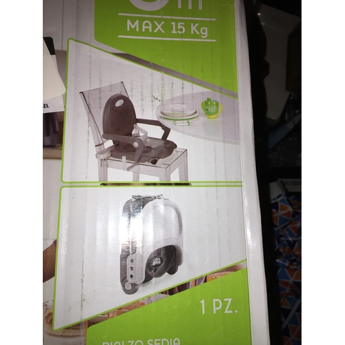 400X - NEW BOXED CHICCO POCKET SNACK BABY EATING SEAT