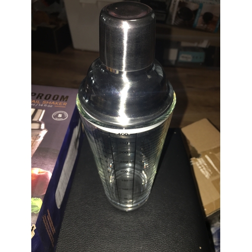 400W - NEW BOXED TAPROOM COCKTAIL SHAKER