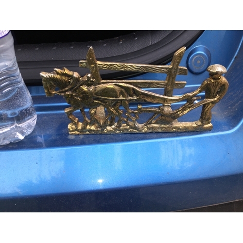 91 - LOVELY BRASS FARMER AND HORSE PLOUGHING LETTER RACK