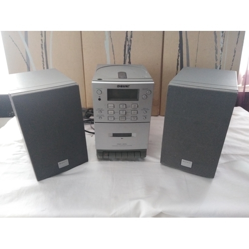 21 - SONY MINI HI FI SYSTEM INCLUDING CASSETTE, CD PLAYER AND SPEAKERS FULLY WORKING CASSETTE HAS HAD NEW... 