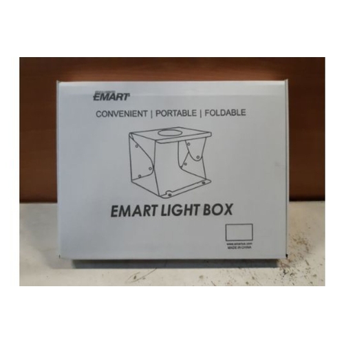 38 - NEW BOXED EMART PHOTOGRAPHY LIGHT BOX