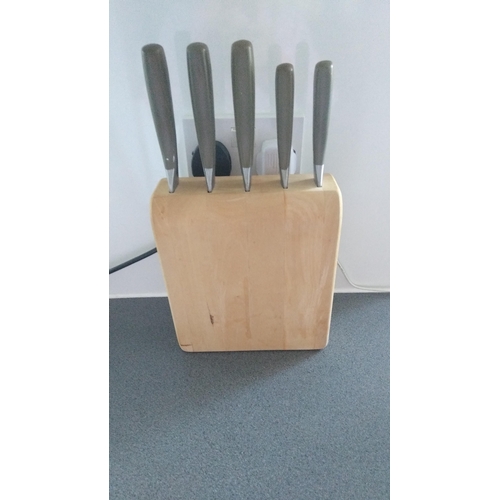 494 - SBATIER KNIVE SET AND BLOCK