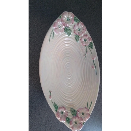 692 - MALING LUSTRE DISH