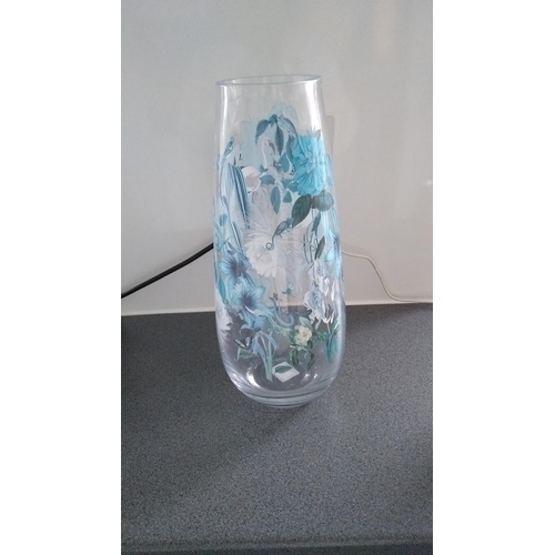 641 - RETRO GLASS FLORAL VASE