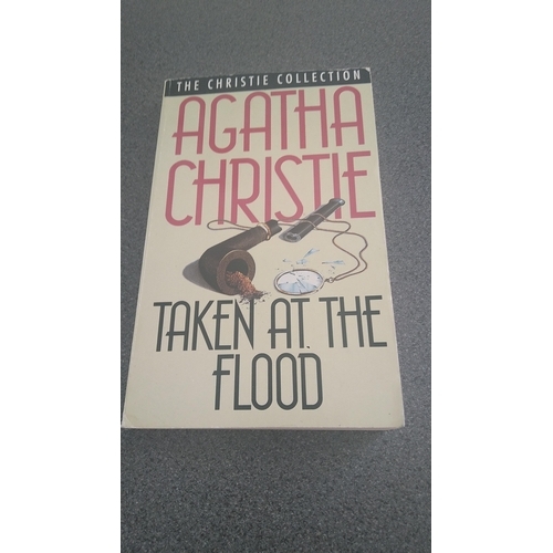 519 - AGATHA CHRISTIE TAKEN AT THE FLOOD PAPERBACK