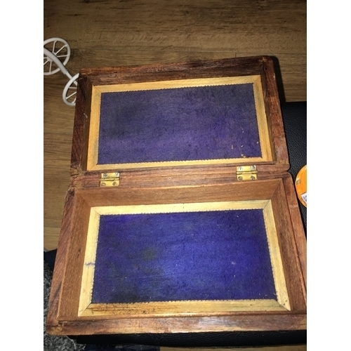 211 - NICE WOODEN INLAID HINGED BOX