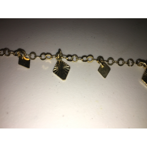 300N - LOVELY SILVER 925 GOLD TONED BRACELET FEATURING LINKS