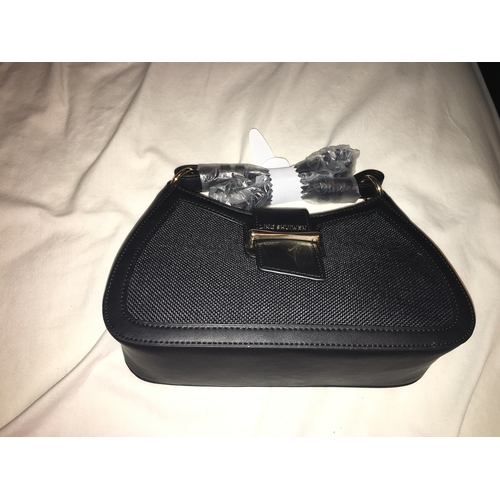 71 - NEW BAGGED LING SHUIWEN BLACK CLUTCH/SHOULDER BAG