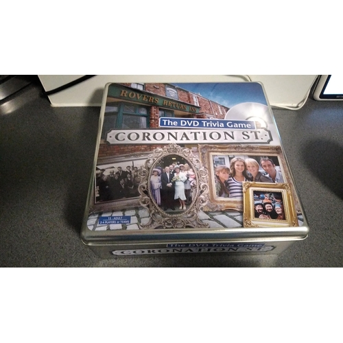 393 - CORONATION STREET DVD TRIVIA GAME IN COLLECTORS TIN