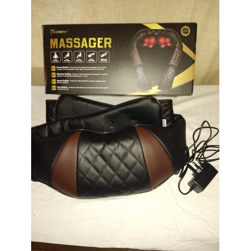 150K - NEW BOXED SHIATSU NECK AND BACK MASSAGER WITH HEAT