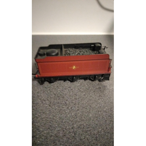 707 - Hornby hogwarts Castle train