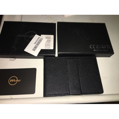 79 - NEW BOXED MUCO Men's Credit Card Holder with Metal Money Clip BLACK WITH BLACK INTERIOR