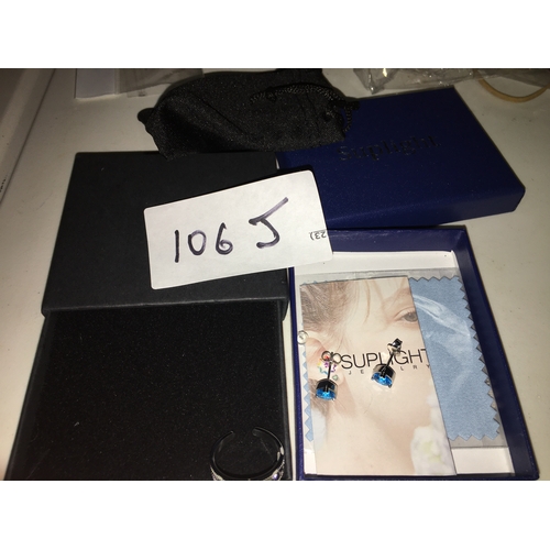 339 - NEW PAIR OF SILVER EARINGS AND ANXIETY RING BOTH IN PRESENTATION BOX
106J