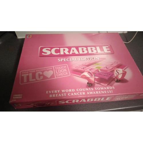 39 - SCRABBLE SPECIAL EDITION TLC BREAST CANCER AWARENESS