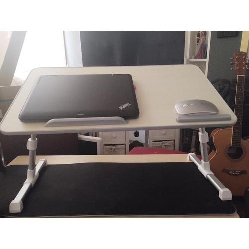 189 - NEW BOXED Homesbrand Adjustable Portable Laptop Table, Height and Angle Adjustable Laptop Bed Tray