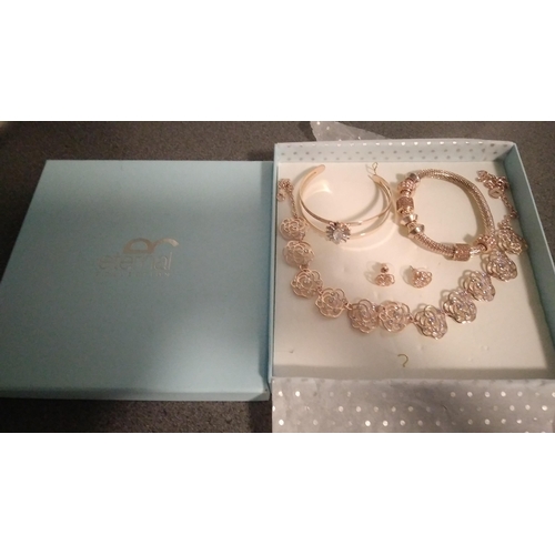 510 - NICE BOXED ETERNAL JEWELLERY COLLECTION