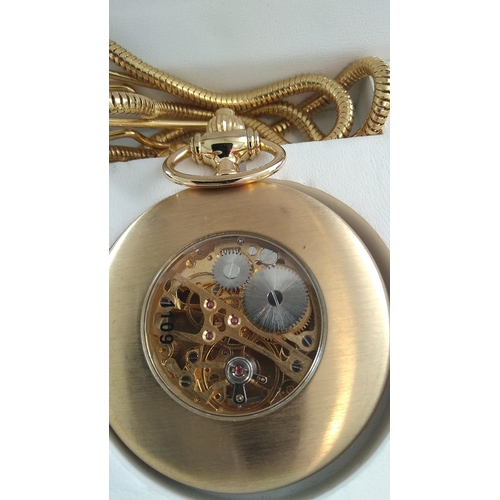 520 - SECONDA POCKET WATCH WITH ALBERT IN SEKONDA BOX