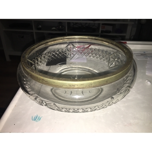 500 - LARGE GLASS BOWL WITH EPNS RIM