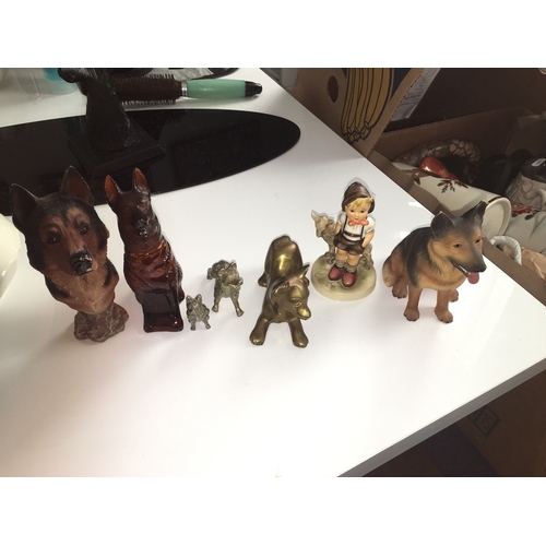 391 - NICE COLLECTORS LOT INCLUDING SMALL BRASS PUPPY, TWO VINTAGE RESIN DOG FIGURES, TWO WHITE METAL DOGS... 