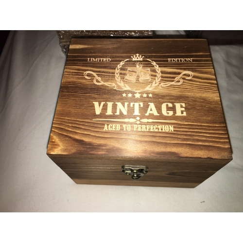 354 - NEW BOXED Vintage Tecanne 30th Birthday Whisky Glass Coaster And Stones Gifts for Men In Wooden Pres... 