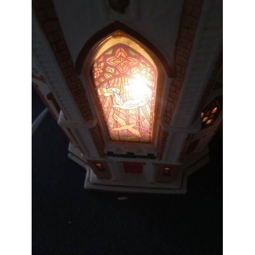 535 - XMAS BOXED DICKINSVILLE PORCELAIN LIGHT UP CHURCH A/F