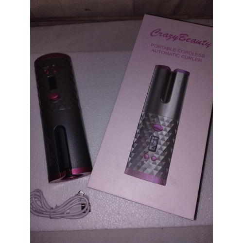 262 - NEW BOXED CRAZY BEAUTY HAIR CURLER