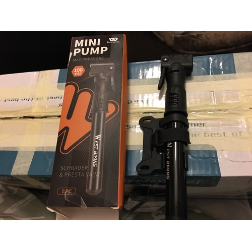 739 - NEW BOXED MINI BIKE PUMP