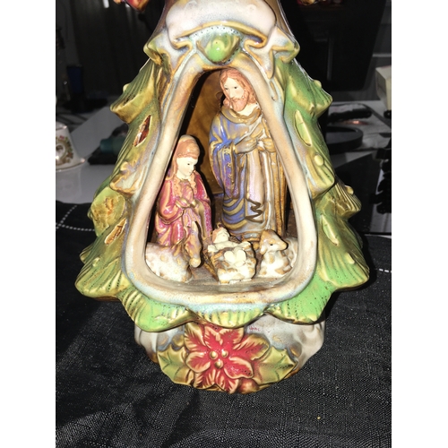 450Z - UNBOXED NATIVITY CHINA XMAS TREE