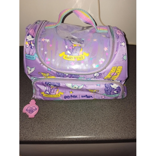 509 - NEW HARRY POTTER SMIGGLE BAG