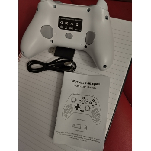 268 - NEW BOXED WIRELESS GAMEPAD CONTROLLER IN WHITE