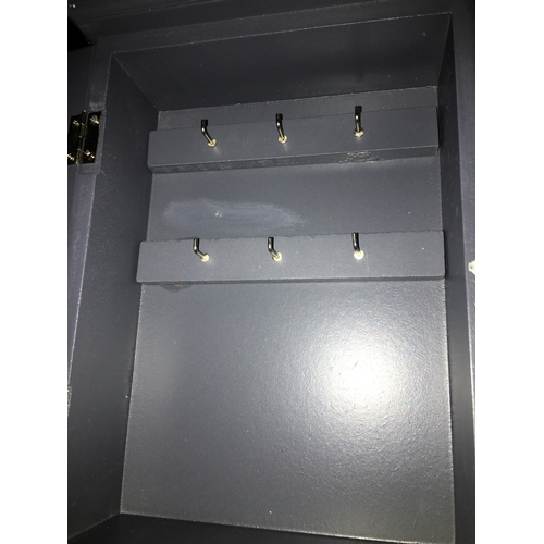 356 - NEW BOXED KEYBOX IN GREY