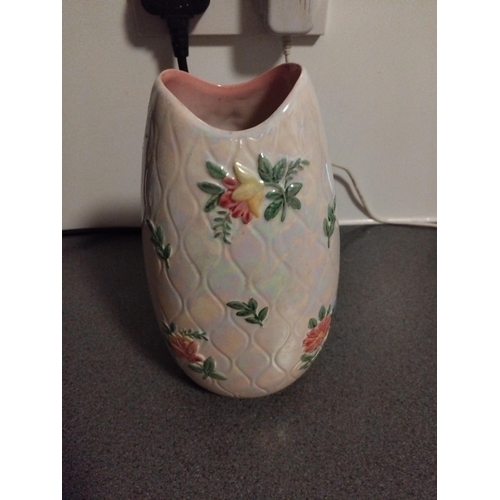 511 - MALING VASE LOVELY