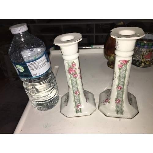 289 - NICE PAIR OF CHINA CANDLESTICKS