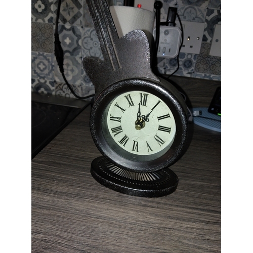 281 - UNUSUAL GUITAR MANTLE CLOCK IN WORKING ORDER