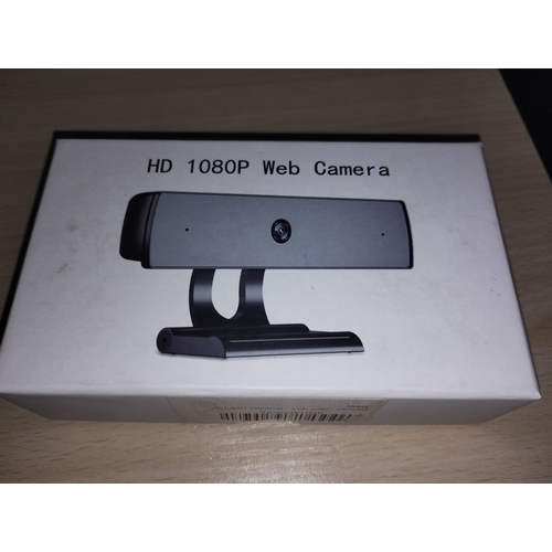 139 - NEW BOXED WEBCAM